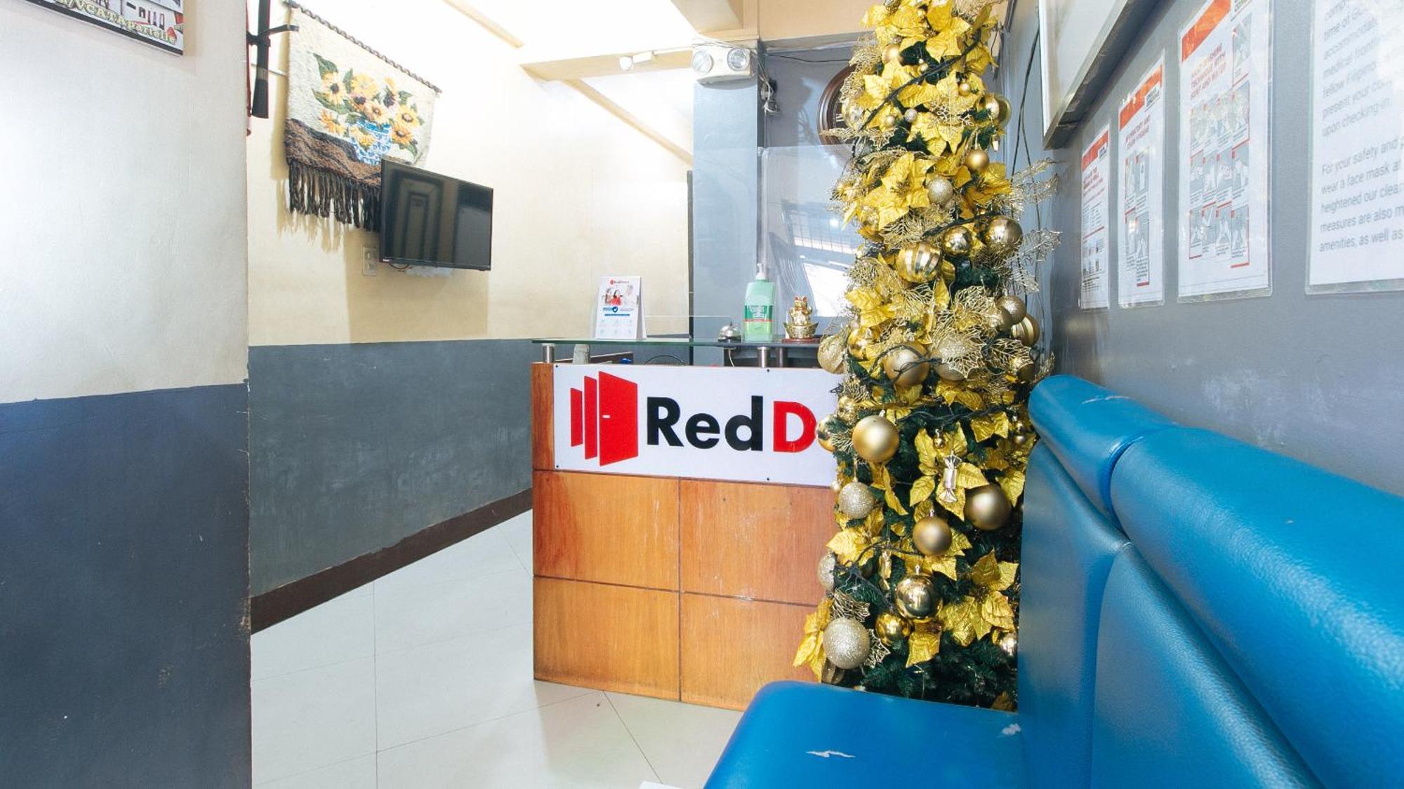 Reddoorz At V-Cat Apartelle Sampaloc Manille Extérieur photo