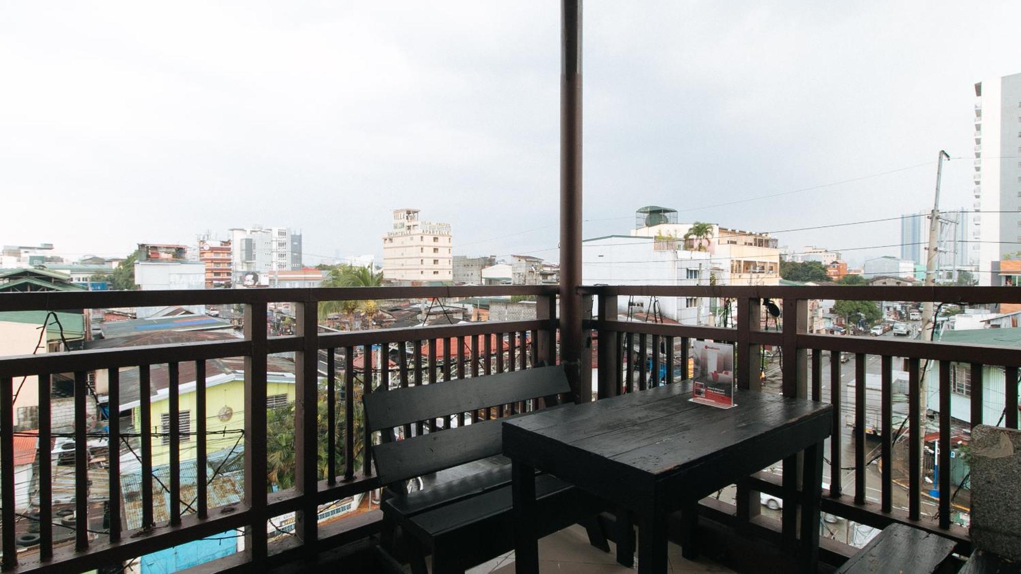 Reddoorz At V-Cat Apartelle Sampaloc Manille Extérieur photo